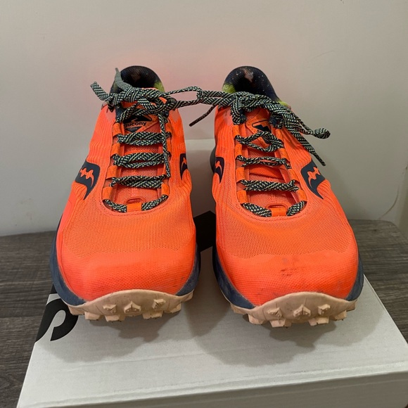 Orange Saucony athletic shoes - Picture 3 of 8